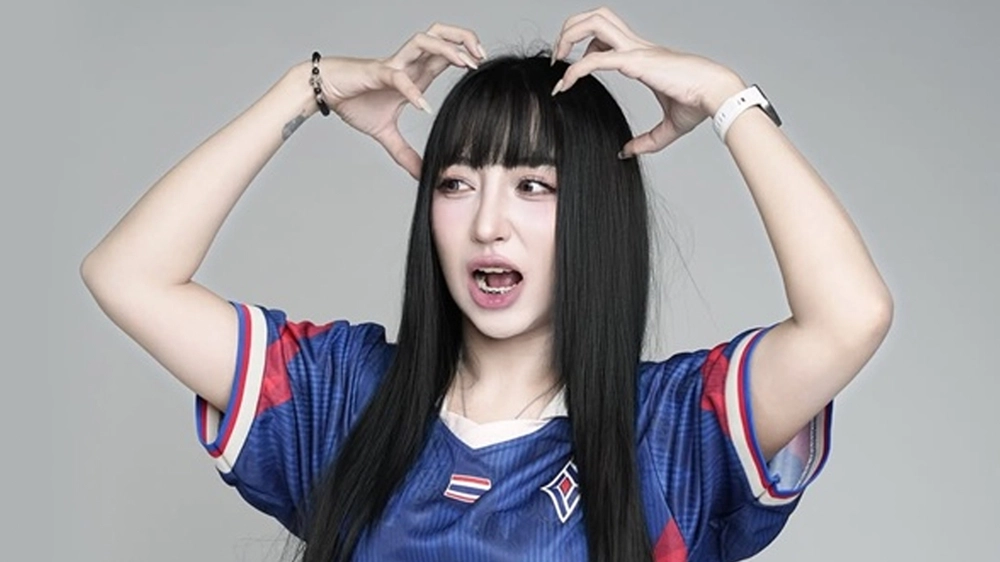 Nữ tuyển thủ esports Thái Lan bị bắt sau bê bối gian lận ở SEA Games trước đội Việt Nam, sự thật được tiết lộ - Ảnh 1. Nữ tuyển thủ esports Thái Lan bị bắt sau bê bối gian lận ở SEA Games trước đội Việt Nam, sự thật được tiết lộ - Ảnh 1.