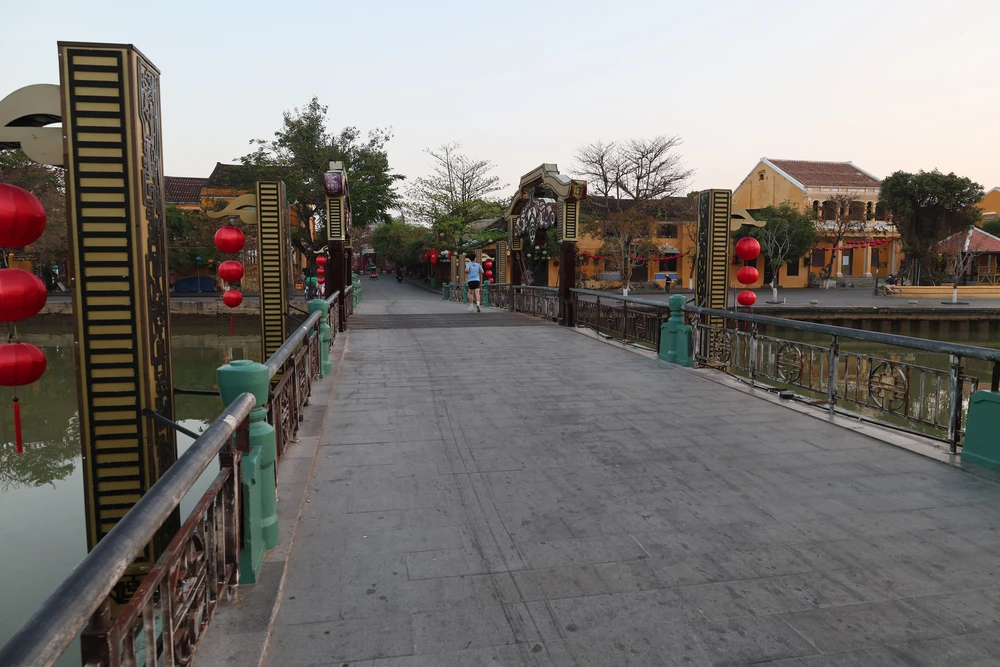 Hội An sáng sớm - Khi phố còn thở khẽ - Ảnh 9.