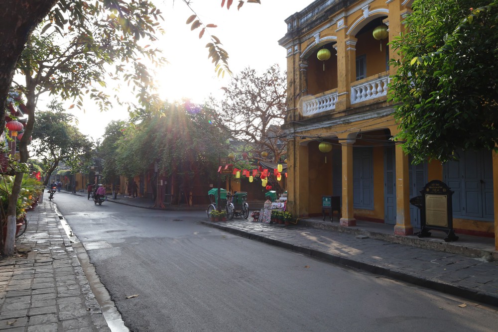Hội An sáng sớm - Khi phố còn thở khẽ - Ảnh 7.