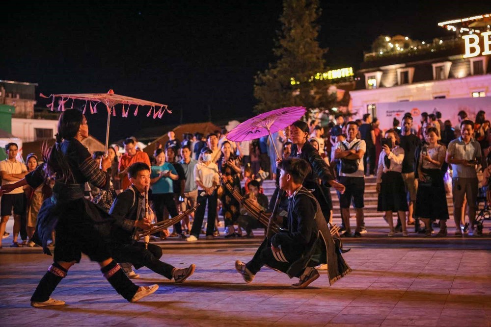 Rộn ràng mùa du lịch Tết với chuỗi hoạt động hấp dẫn tại Lào Cai - Ảnh 4.