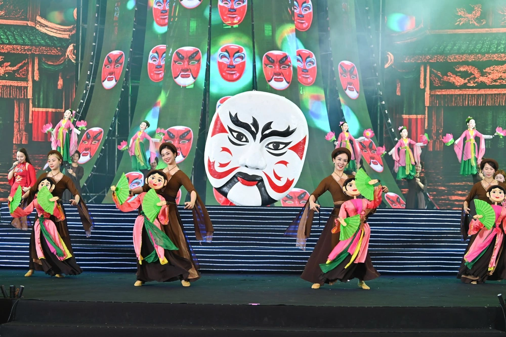 Khép lại 'hành trình du Xuân xuyên Việt' tại Hội chợ Mùa Xuân - Ảnh 12.