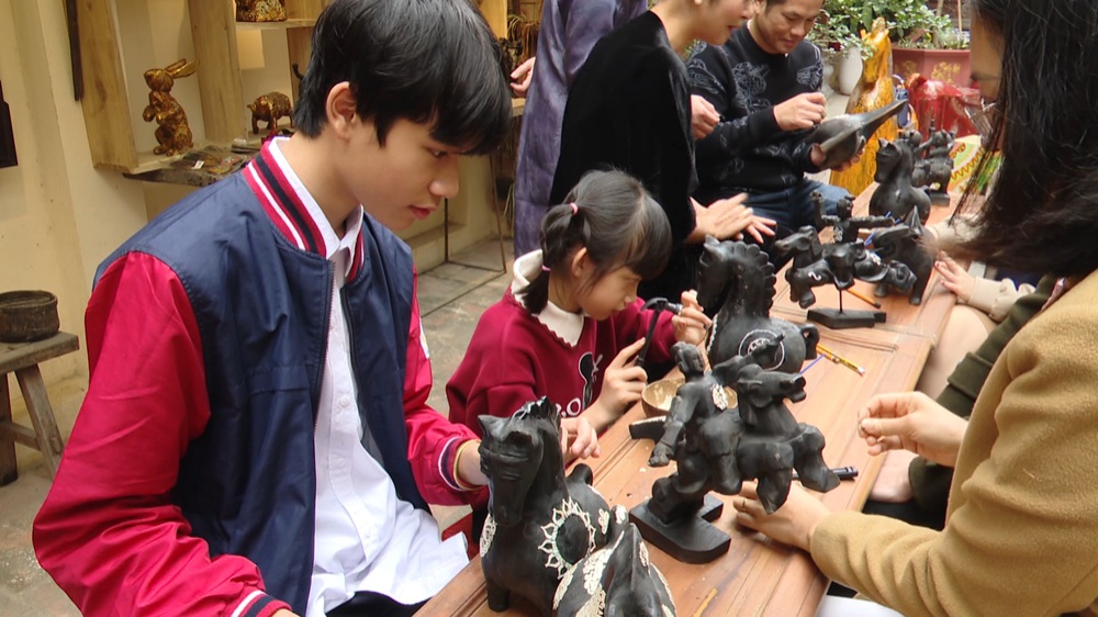 Năm mới 'Theo dấu chân ngựa Gióng' cùng nghệ nhân Nguyễn Tấn Phát - Ảnh 4.