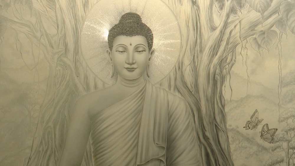 Họa sĩ Thiên Hải: 'Độc nhất vô nhị' với lối họa tranh từ vàng 9999 - Ảnh 2.