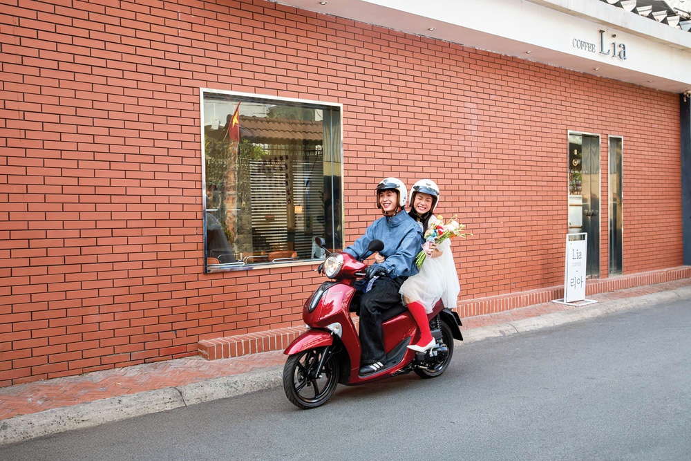 Valentine trước kỳ nghỉ Tết: Một buổi hẹn trước khi tạm xa nhau - Ảnh 2.