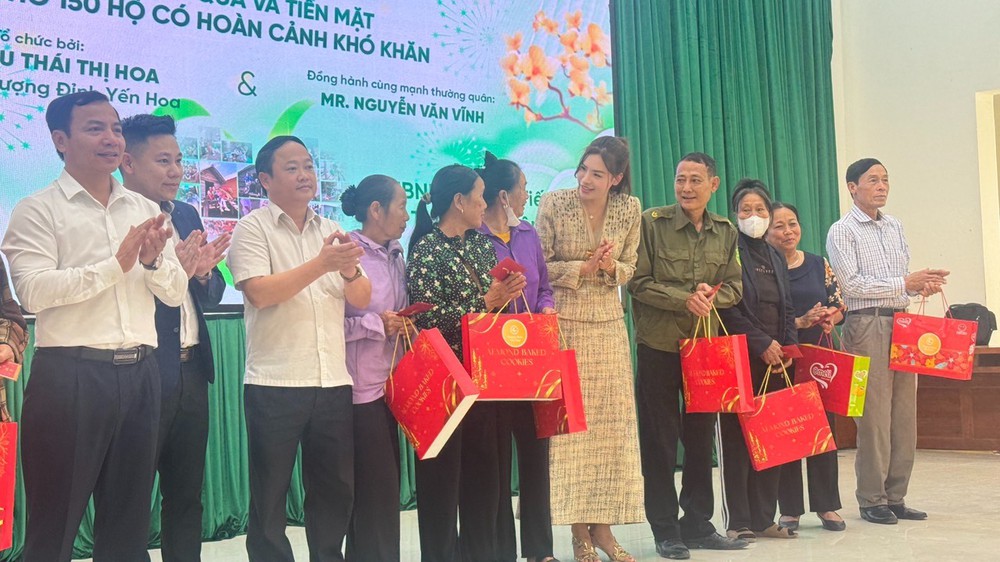 Hoa hậu Thị Hoa trao 150 phần quà thiện nguyện tại Hưng Yên - Ảnh 3.