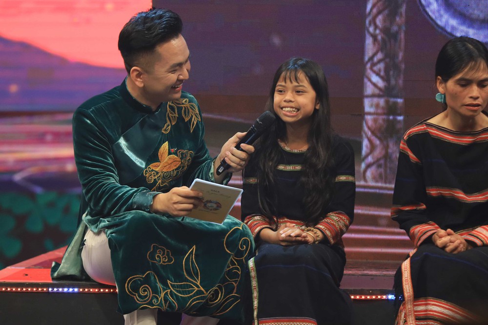 MC Hạnh Phúc và 10 năm cùng "Cặp lá yêu thương": Thập kỷ gieo mầm những ước mơ - Ảnh 3.