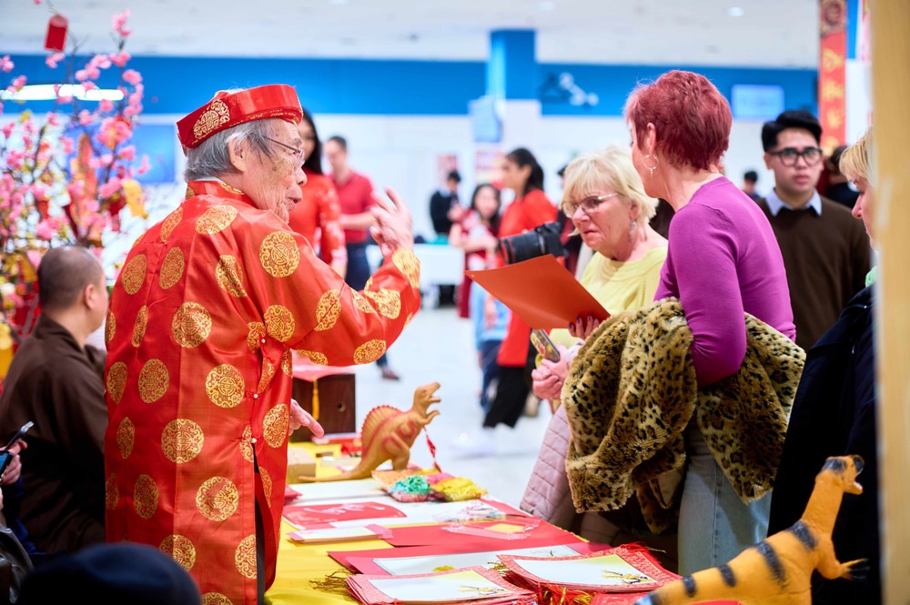 Xuân Bính Ngọ 2026: Cộng đồng người Việt Nam tại Hungary hân hoan đón Tết - Ảnh 3.