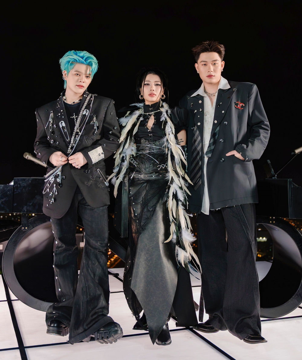 Sóng 26 - Tơ tưởng với thời gian: Không gian điện ảnh cảm xúc trong đêm Giao thừa Tết Bính Ngọ - Ảnh 3.