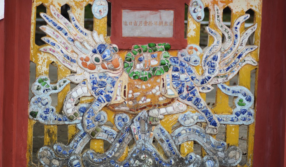 Hình tượng Long Mã trong chiều sâu văn hóa Huế - Ảnh 2. Hình tượng Long Mã trong chiều sâu văn hóa Huế - Ảnh 2.