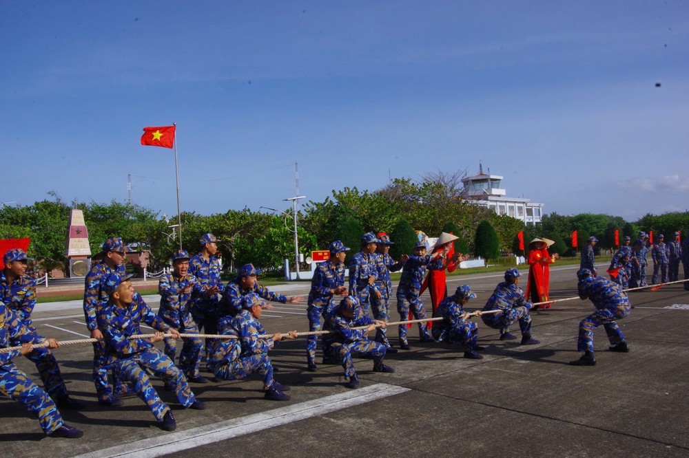 Vui Tết ở Trường Sa - Ảnh 4. Vui Tết ở Trường Sa - Ảnh 4.