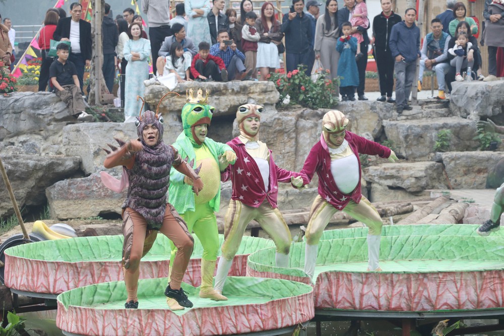 Trải nhiệm sân khấu thực cảnh đa điểm chạm độc bản tại Ninh Bình - Ảnh 3.