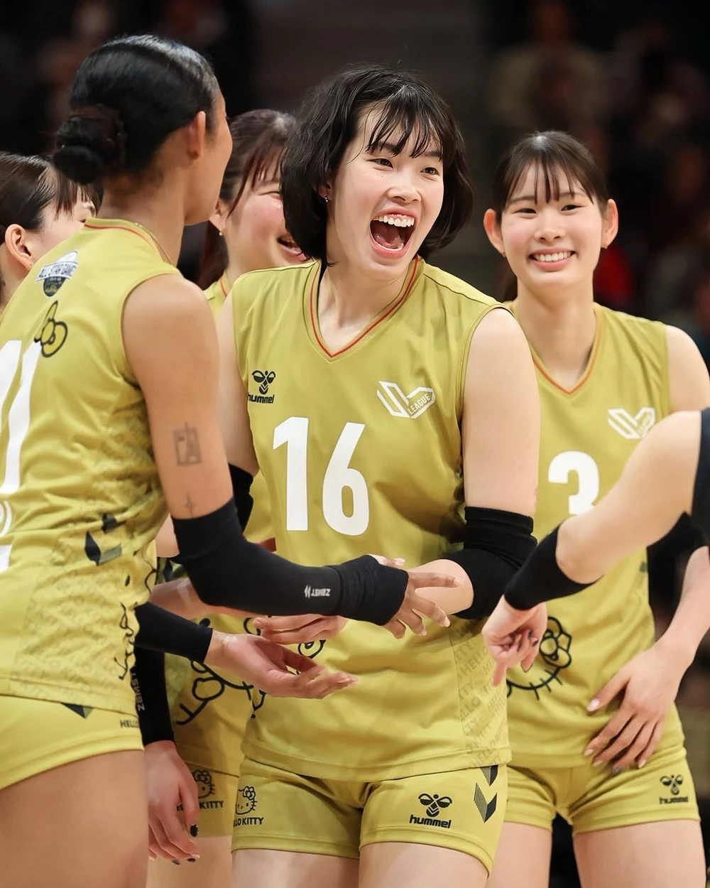 Tin nóng thể thao tối 2/2: Chủ công Trần Thị Thanh Thúy vượt qua dàn sao Thái Lan, nhận vinh dự cao quý - Ảnh 1.