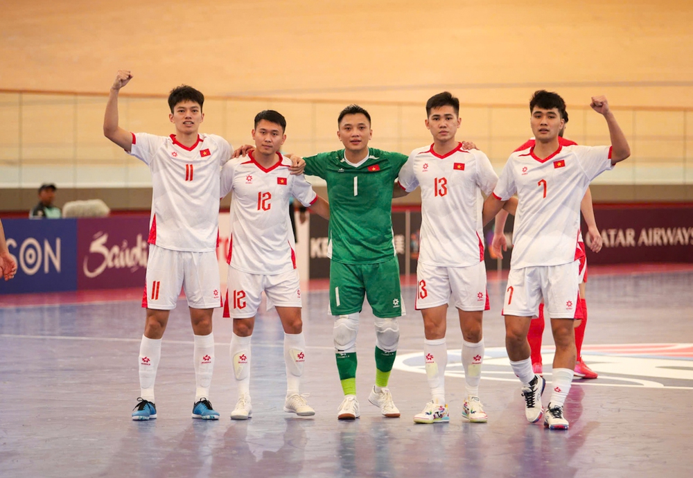 Tứ kết futsal châu Á: Đối thủ muốn 'đòi nợ' đội tuyển Việt Nam - Ảnh 1.