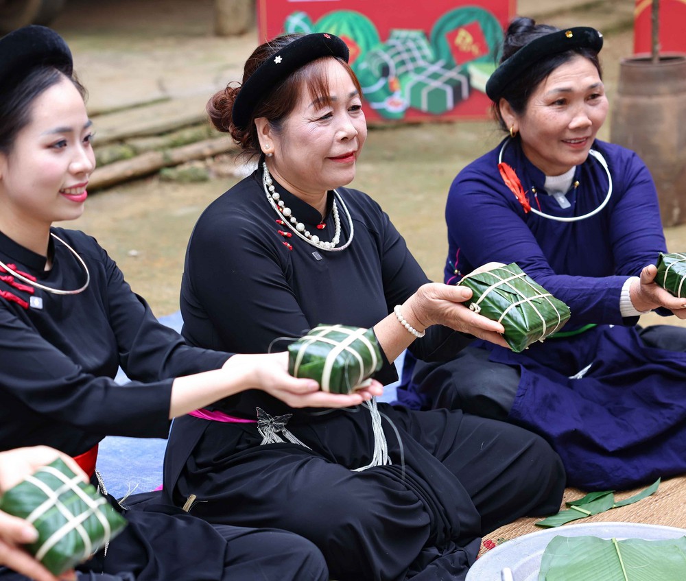 Bên mái nhà sàn, cùng đồng bào Tuyên Quang đón Tết đoàn viên - Ảnh 10.