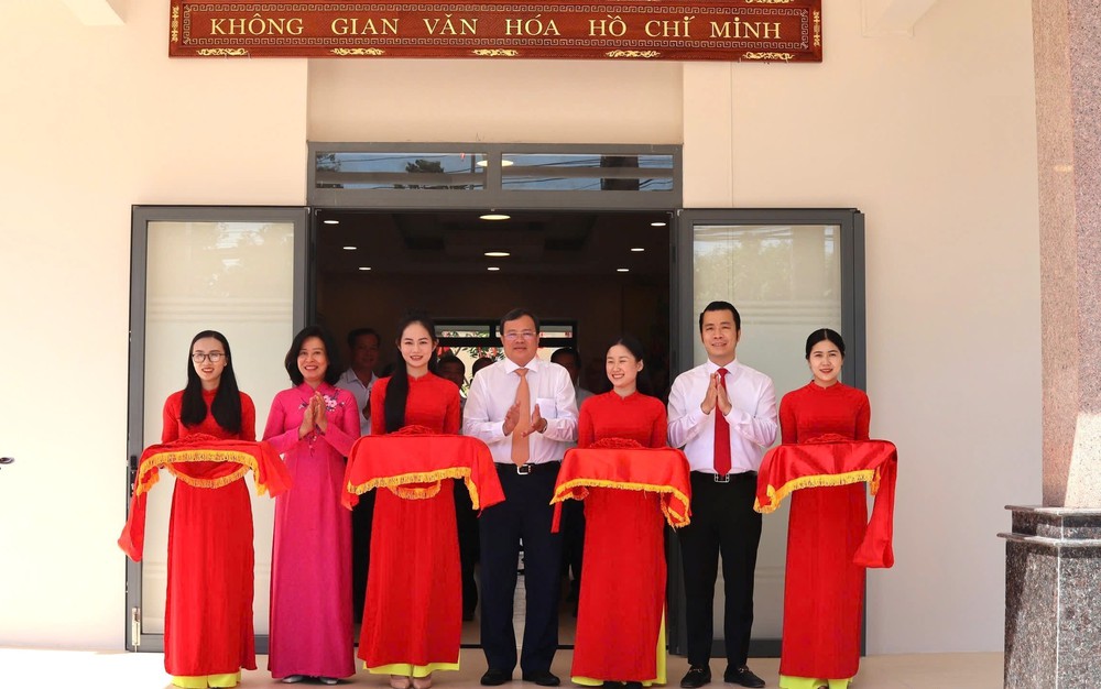 Không gian văn hóa Hồ Chí Minh: Tạo chuyển biến rõ nét về nhận thức và hành động - Ảnh 1. Không gian văn hóa Hồ Chí Minh: Tạo chuyển biến rõ nét về nhận thức và hành động - Ảnh 1.