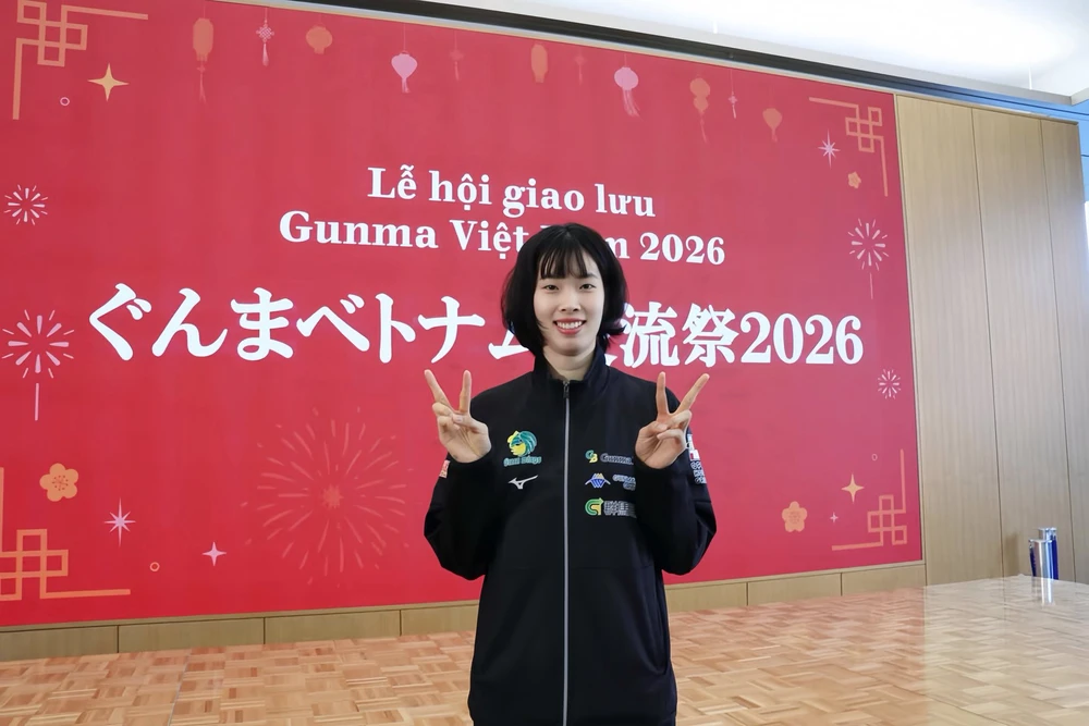 Trần Thị Thanh Thúy có hành động đầy nhân văn đầu năm mới, làm ấm lòng bao người Việt nơi phương xa - Ảnh 2.