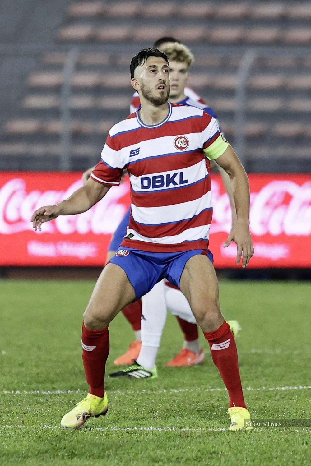 Malaysia nhập tịch hai cầu thủ mới, đủ điều kiện thi đấu trận gặp đội tuyển Việt Nam - Ảnh 2.