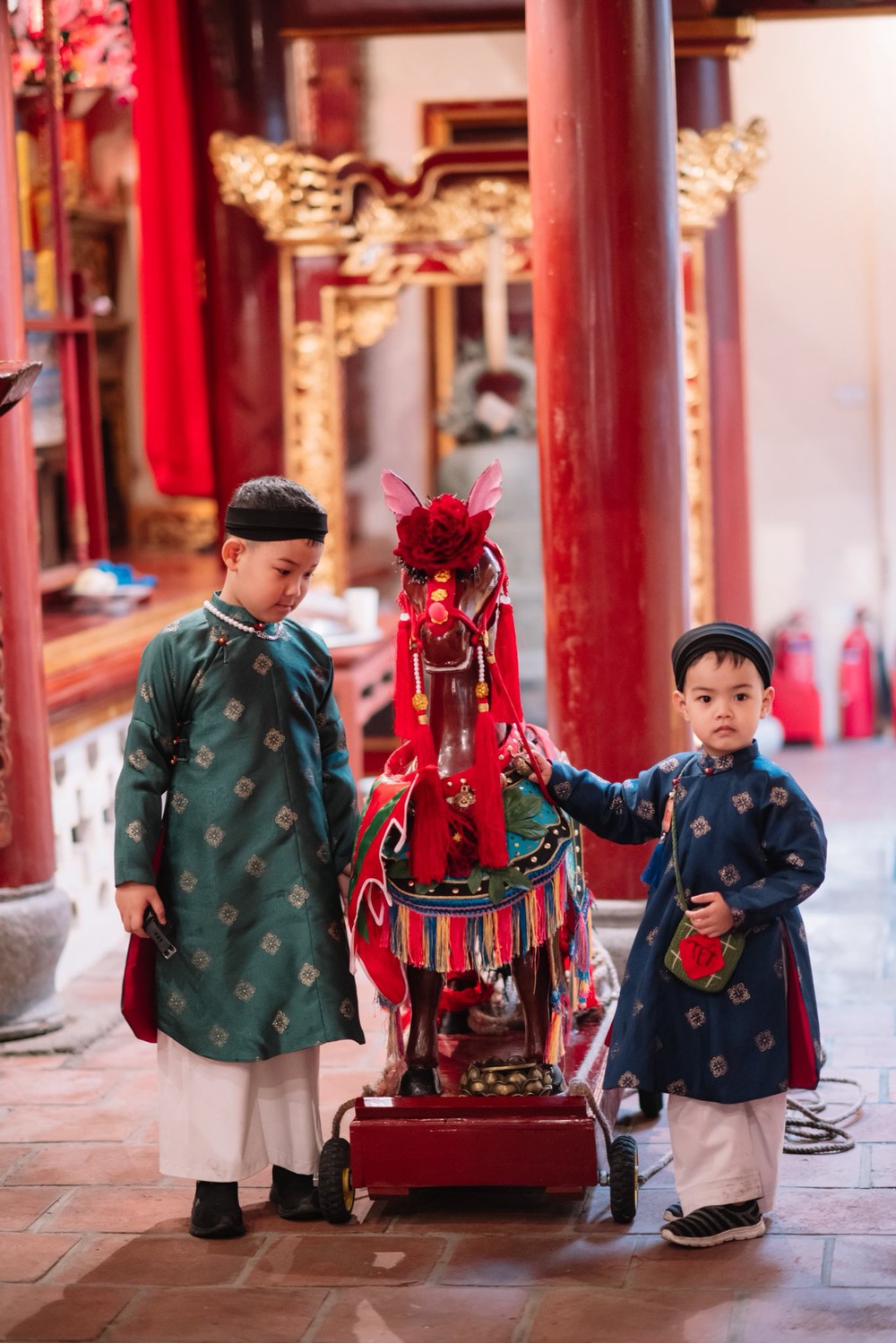 Đầu Xuân, "thong dong" cùng đồ chơi ngựa kéo xưa - Ảnh 5.