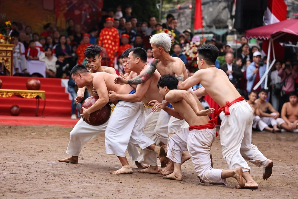 Hội vật cầu Thúy Lĩnh - khích lệ tinh thần thượng võ dân tộc - Ảnh 5.