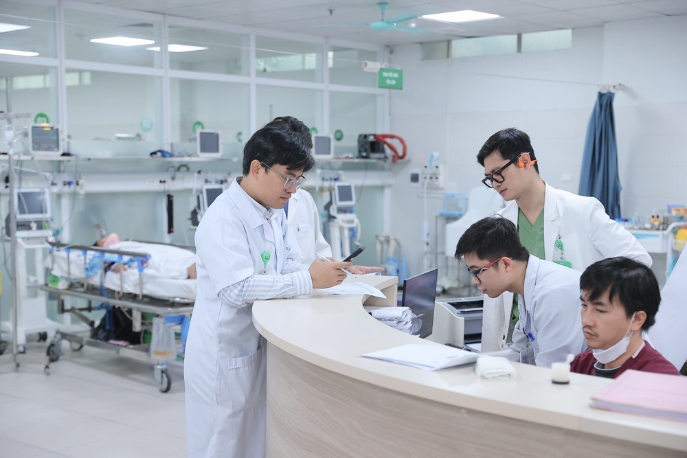 Hơn 510.000 lượt người bệnh khám, cấp cứu trong 8 ngày nghỉ Tết - Ảnh 2.