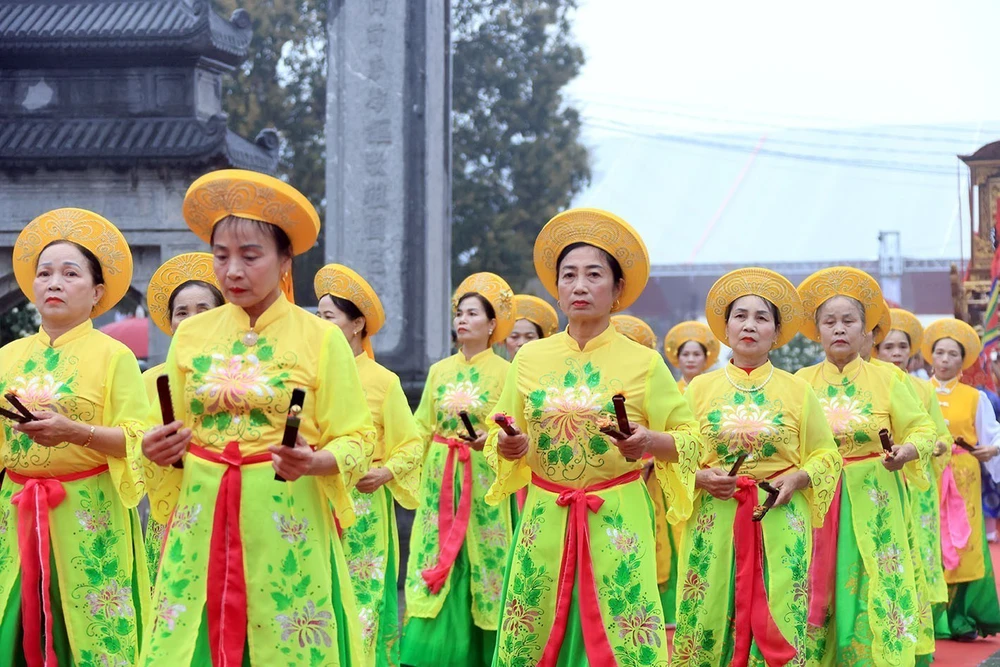 Lễ kỷ niệm 1.986 năm Khởi nghĩa Hai Bà Trưng và khai mạc Lễ hội đền Hai Bà Trưng năm 2026 - Ảnh 15.