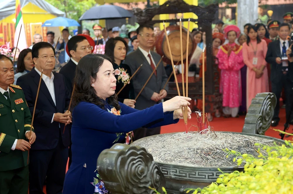 Lễ kỷ niệm 1.986 năm Khởi nghĩa Hai Bà Trưng và khai mạc Lễ hội đền Hai Bà Trưng năm 2026 - Ảnh 2.