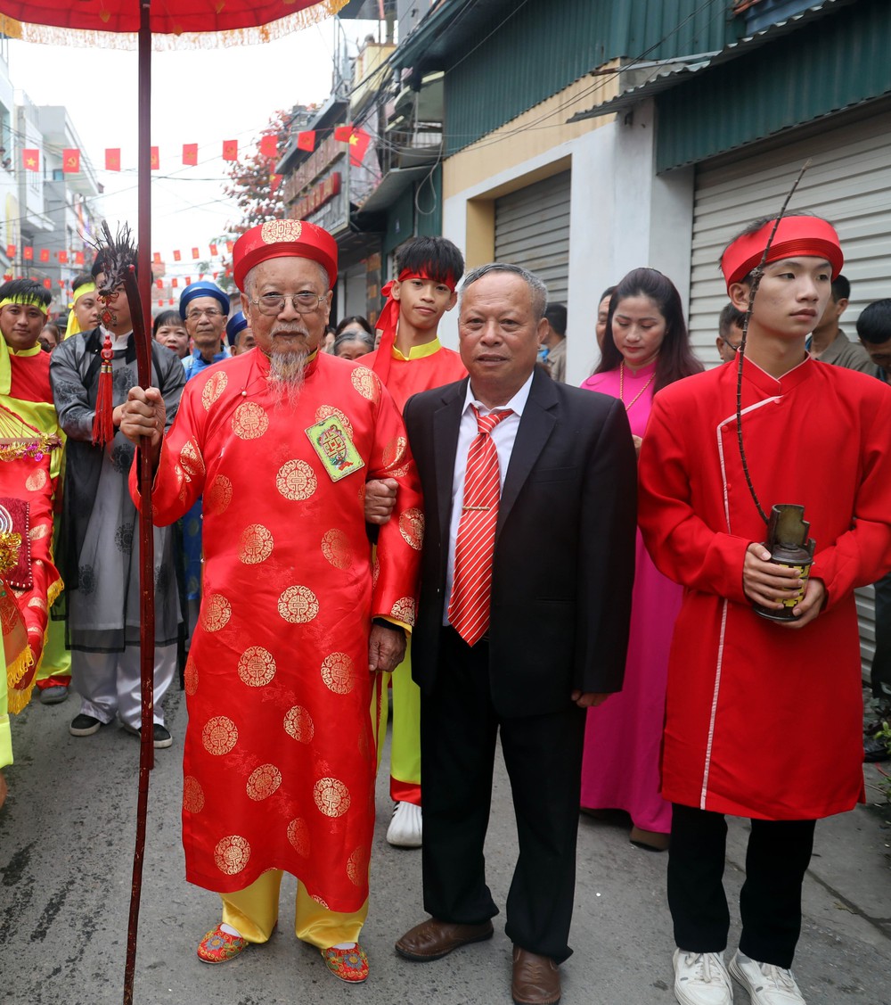 Lễ hội Tiên Công: Nét văn hóa riêng có của cư dân vùng cửa sông Bạch Đằng - Ảnh 5. Lễ hội Tiên Công: Nét văn hóa riêng có của cư dân vùng cửa sông Bạch Đằng - Ảnh 5.