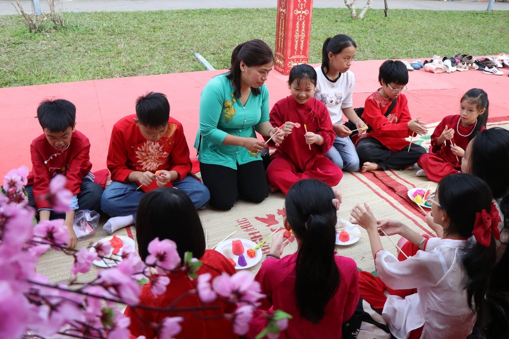 Đánh thức di sản Cố đô từ sức mạnh cộng đồng - Ảnh 7.