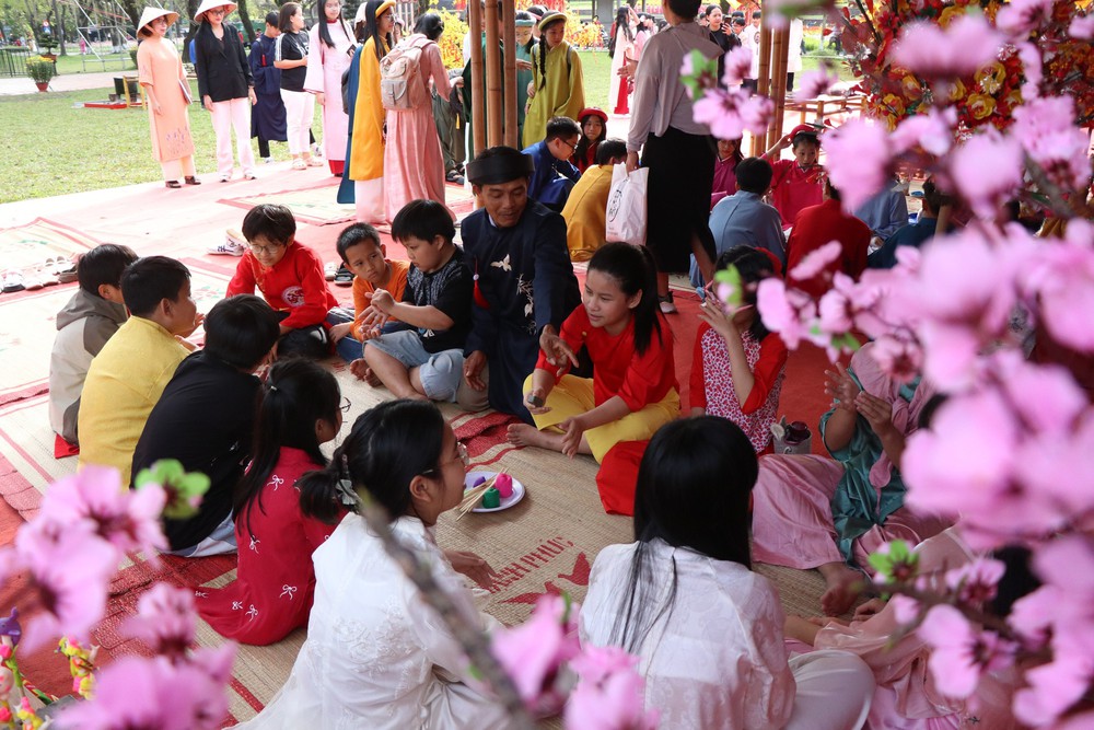 Đánh thức di sản Cố đô từ sức mạnh cộng đồng - Ảnh 6.