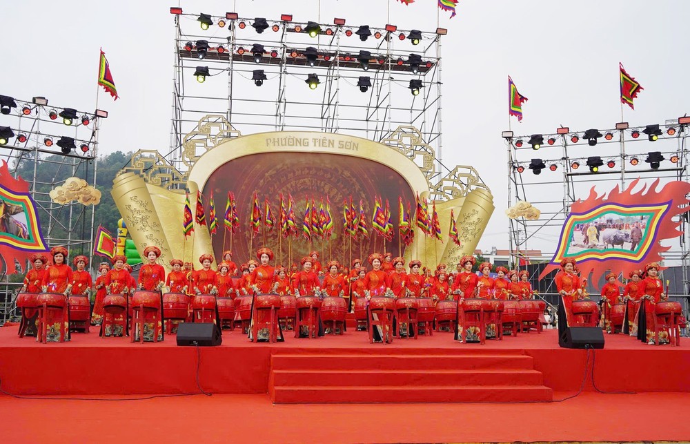 Khai mạc Lễ hội Tịch điền Đọi Sơn - Ảnh 3. Khai mạc Lễ hội Tịch điền Đọi Sơn - Ảnh 3.