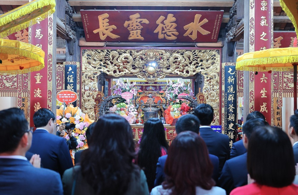 Lễ Khai bút Xuân Bính Ngọ 2026 - Ảnh 2. Lễ Khai bút Xuân Bính Ngọ 2026 - Ảnh 2.