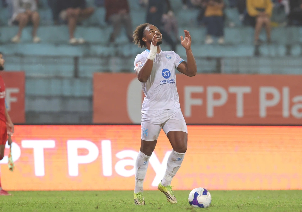 Công an Hà Nội đẩy Nam Định thành cựu vương quá sớm - Ảnh 2.