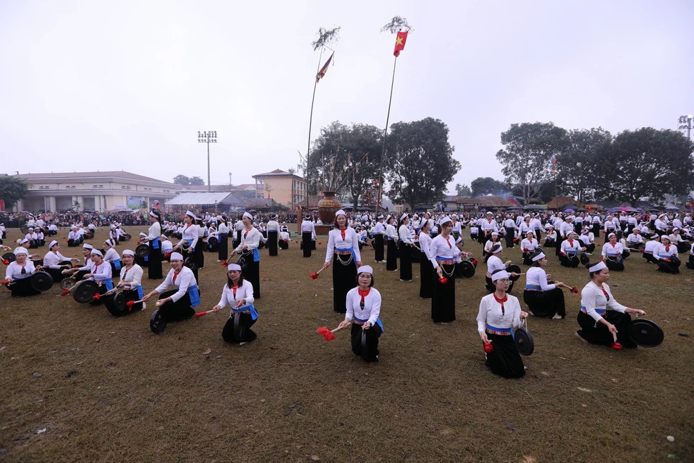 Lễ hội Khai hạ Mường Bi - Ảnh 5.