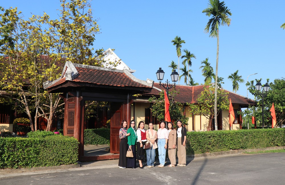 Mùa Xuân ở Khu lưu niệm cố Thủ tướng Phạm Văn Đồng tại Quảng Ngãi - Ảnh 10.