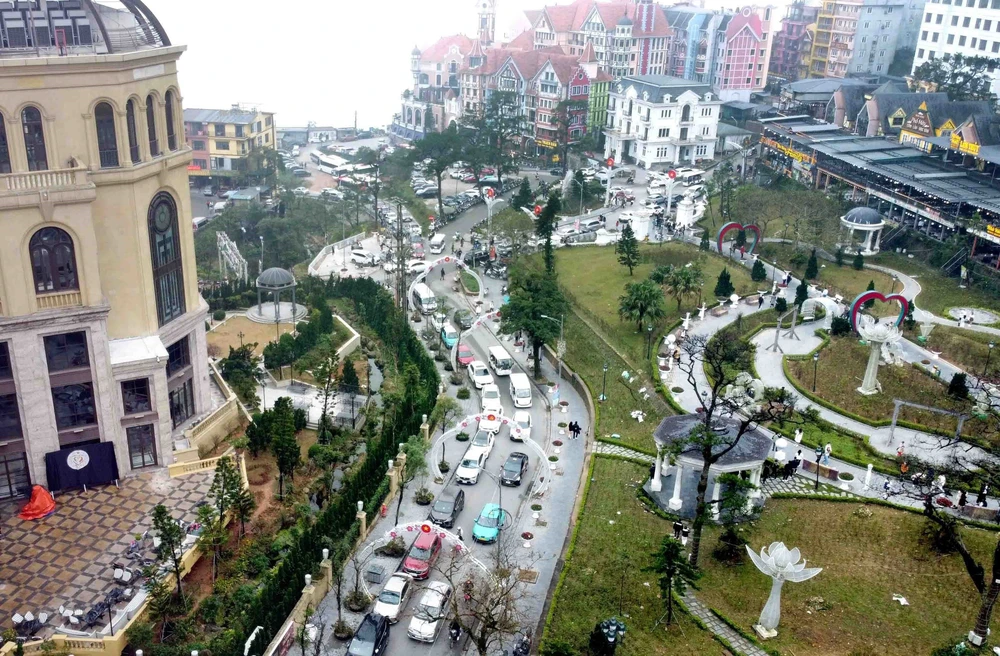 Du Xuân Đất Tổ: Một hành trình, nhiều điểm đến hấp dẫn - Ảnh 3.