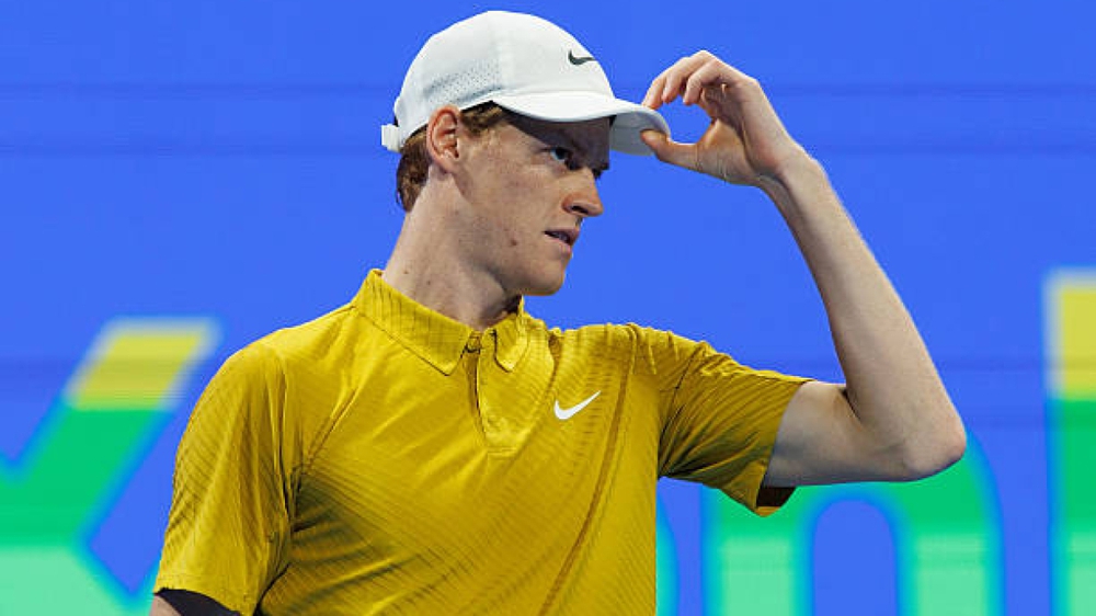 Jannik Sinner sa sút đầu mùa giải: Nhịp chững lại tất yếu hay tín hiệu đáng lo? - Ảnh 1.