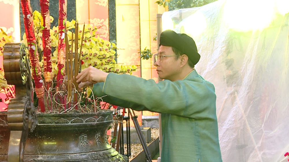 Thiêng liêng Lễ dâng hương Khai xuân Bính Ngọ tại Hoàng thành Thăng Long - Ảnh 3. Thiêng liêng Lễ dâng hương Khai xuân Bính Ngọ tại Hoàng thành Thăng Long - Ảnh 3.