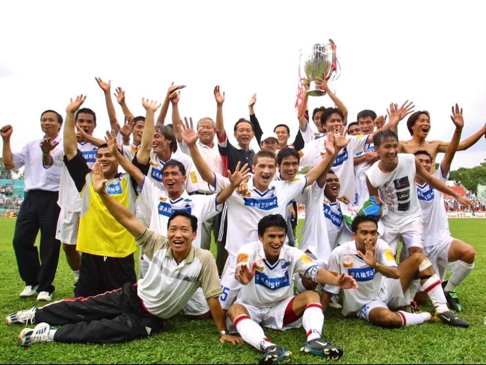 Chuyên gia Nguyễn Văn Vinh góp công lớn vào những thành công của HAGL Chuyên gia Nguyễn Văn Vinh góp công lớn vào những thành công của HAGL