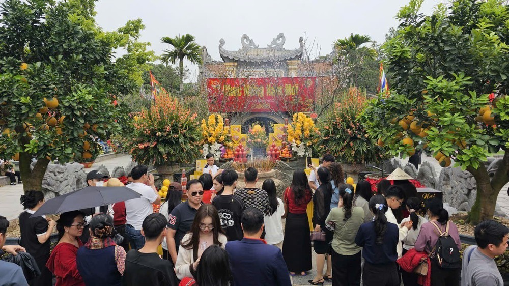 Lễ hội mùa xuân Côn Sơn - Kiếp Bạc năm nay được nâng tầm với nhiều hoạt động đặc sắc - Ảnh 3. Lễ hội mùa xuân Côn Sơn - Kiếp Bạc năm nay được nâng tầm với nhiều hoạt động đặc sắc - Ảnh 3.