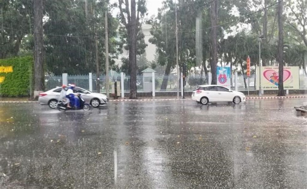 Dự báo thời tiết ngày 27/2: Mưa dông diện rộng ở Nam Bộ và Tây Nguyên - Ảnh 1.