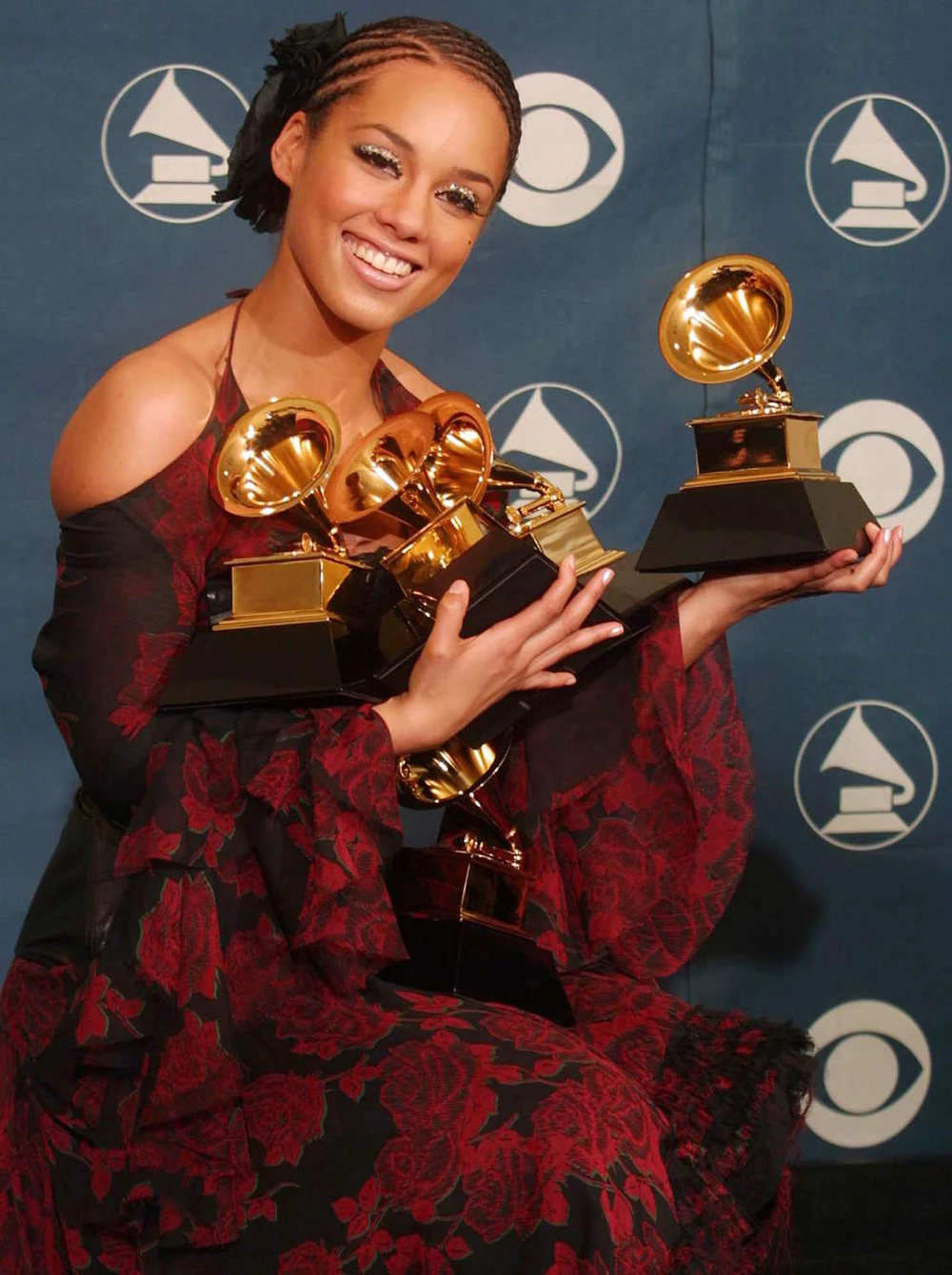 Ca khúc "Fallin'": Khởi đầu cho sự vĩ đại của Alicia Keys - Ảnh 3. Ca khúc "Fallin'": Khởi đầu cho sự vĩ đại của Alicia Keys - Ảnh 3.