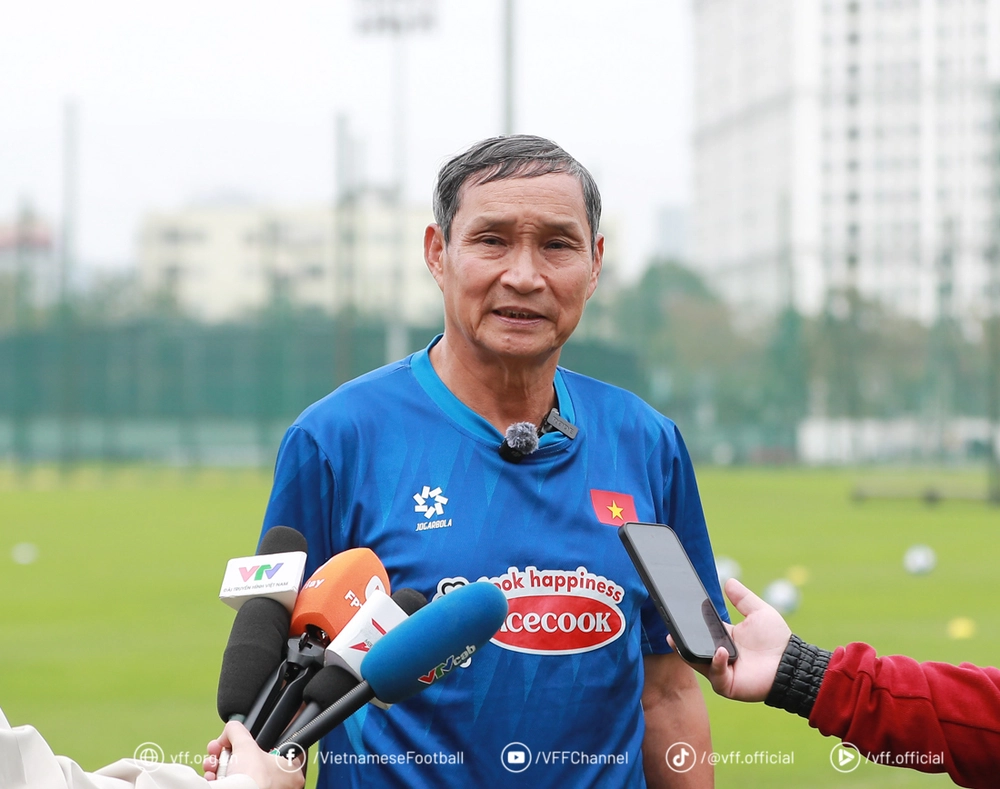 HLV Mai Đức Chung: 'Đội tuyển Việt Nam muốn dự World Cup một lần nữa' - Ảnh 1.