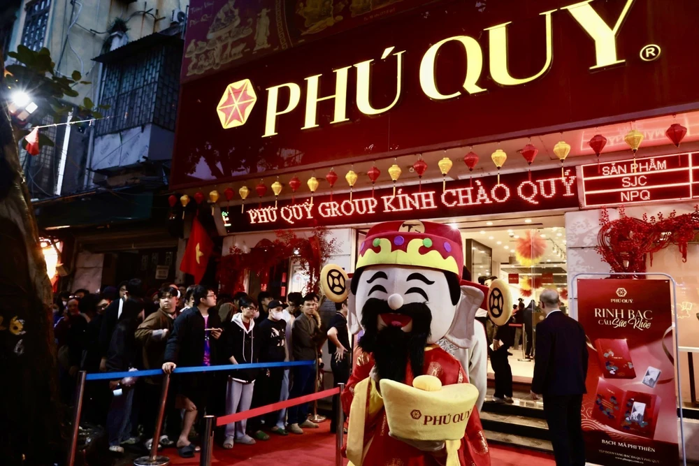 Mua vàng cầu may “Ngày vía Thần Tài” 2026 - Ảnh 4. Mua vàng cầu may “Ngày vía Thần Tài” 2026 - Ảnh 4.