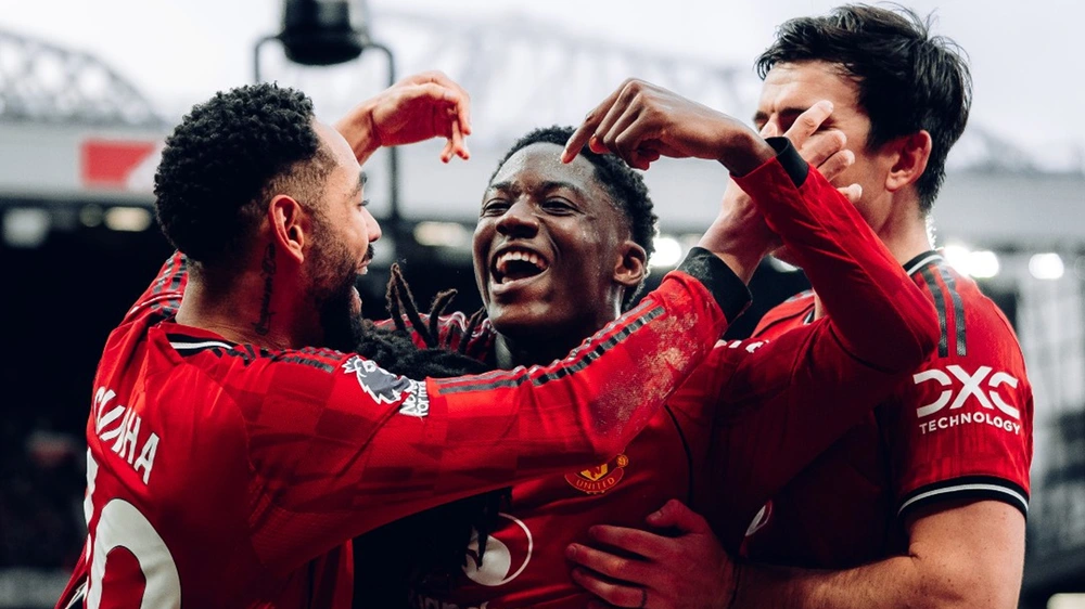 TRỰC TIẾP bóng đá MU vs Crystal Palace 21h00 hôm nay, Ngoại hạng Anh vòng 28 - Ảnh 2.