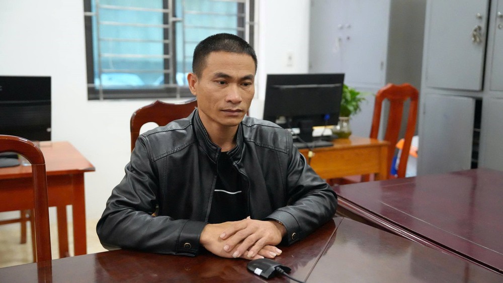 Khởi tố, bắt tạm giam lái tàu chở đá trong vụ lật thuyền ở hồ Thác Bà - Ảnh 1.