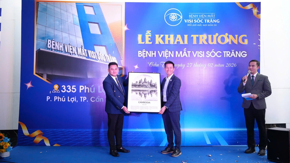 Bệnh viện Mắt VISI Sóc Trăng đi vào hoạt động, trao 1.100 suất khám và phẫu thuật miễn phí - Ảnh 2. Bệnh viện Mắt VISI Sóc Trăng đi vào hoạt động, trao 1.100 suất khám và phẫu thuật miễn phí - Ảnh 2.
