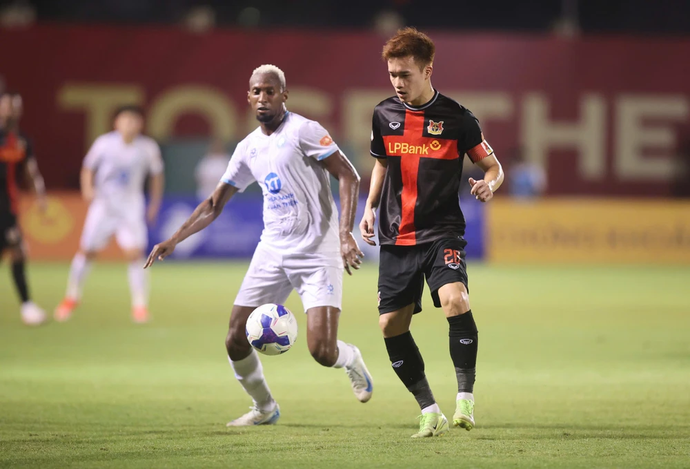 Lịch thi đấu bóng đá hôm nay 1/3: Trực tiếp derby Ninh Bình, derby TPHCM, và derby Thủ đô - Ảnh 1.