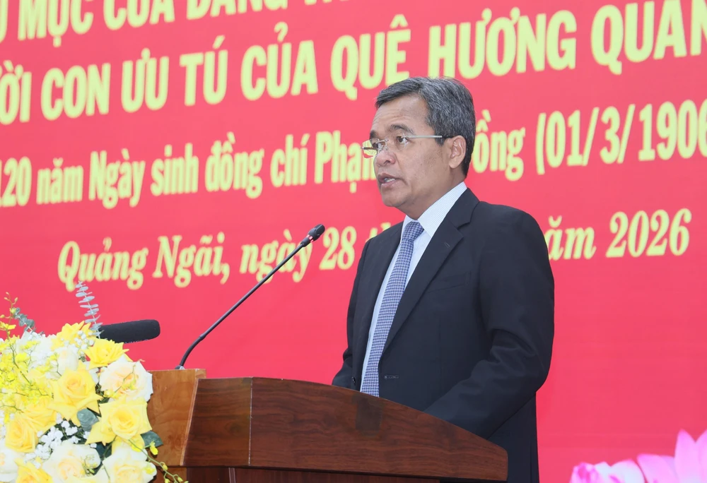 Hội thảo khoa học Đồng chí Phạm Văn Đồng – Nhà lãnh đạo kiên trung, mẫu mực - Ảnh 6. Hội thảo khoa học Đồng chí Phạm Văn Đồng – Nhà lãnh đạo kiên trung, mẫu mực - Ảnh 6.