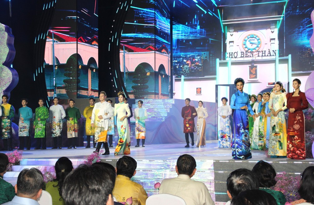 Du lịch Thành phố Hồ Chí Minh duy trì đà kích cầu thị trường sau Tết - Ảnh 3.