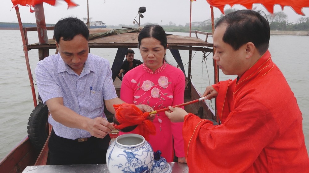 Lễ Phát lương Đức Thánh Trần 2026 - Ảnh 3. Lễ Phát lương Đức Thánh Trần 2026 - Ảnh 3.